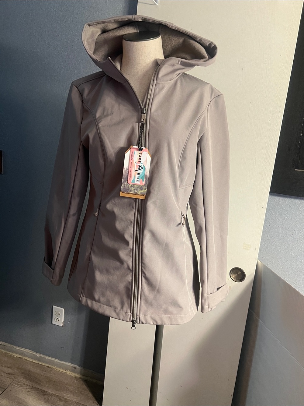 Avalanche Women's Light Gray Hooded Softshell Jacket